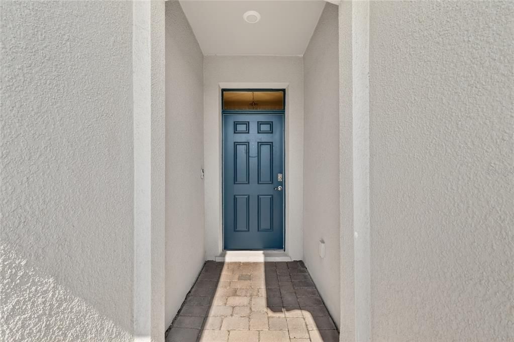 En Venta: $435,000 (4 camas, 2 baños, 2056 Pies cuadrados)