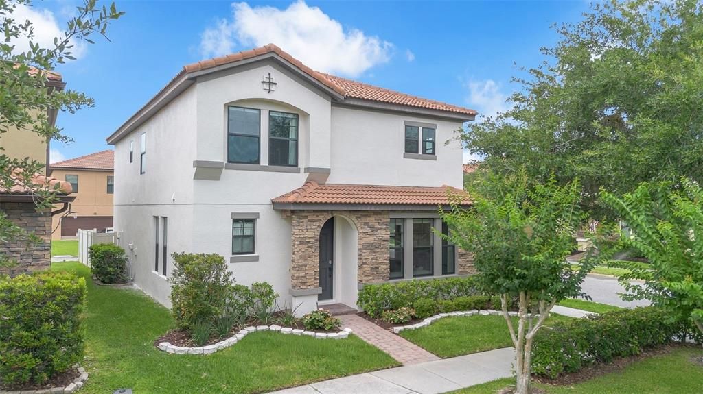 For Sale: $549,000 (4 beds, 3 baths, 2314 Square Feet)