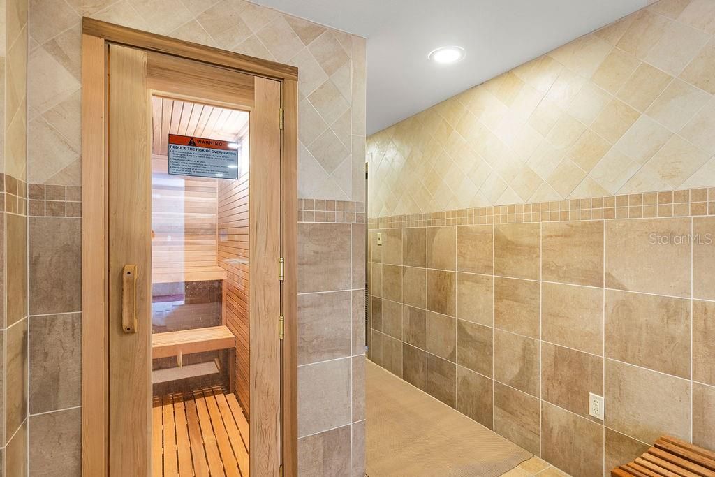 For Sale: $325,000 (2 beds, 2 baths, 1400 Square Feet)