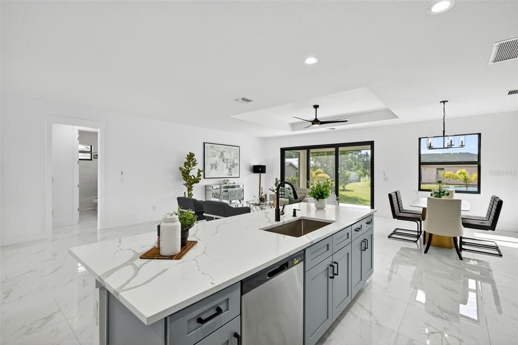 For Sale: $365,000 (3 beds, 2 baths, 2012 Square Feet)