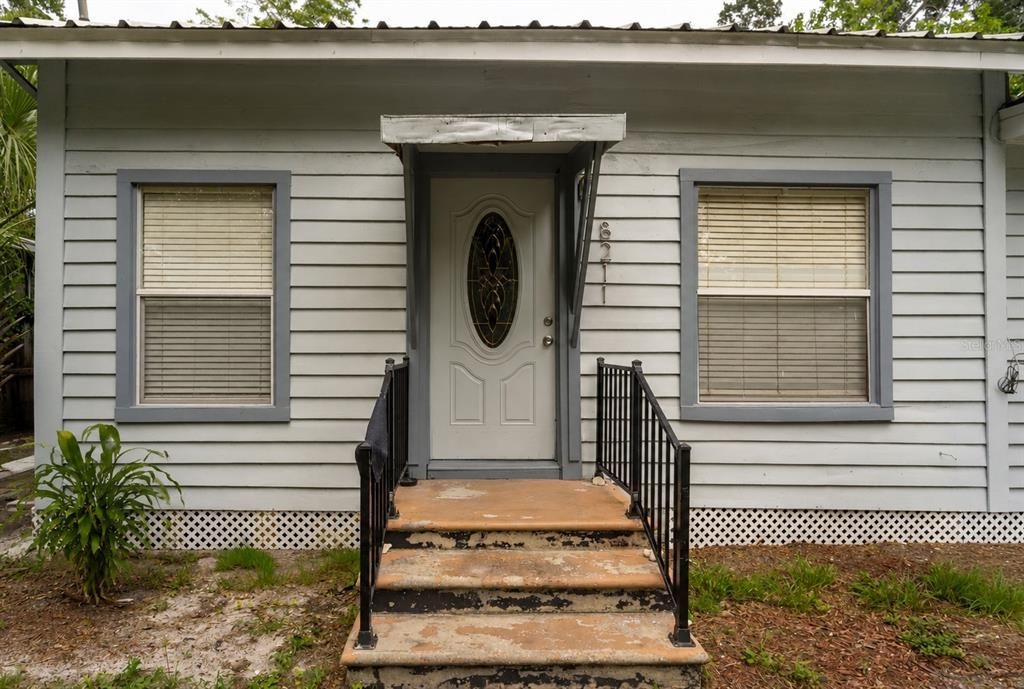 For Sale: $249,000 (2 beds, 0 baths, 1130 Square Feet)
