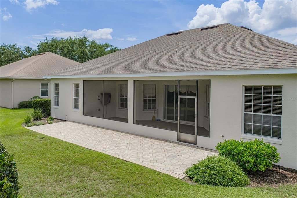 En Venta: $476,900 (3 camas, 2 baños, 2288 Pies cuadrados)