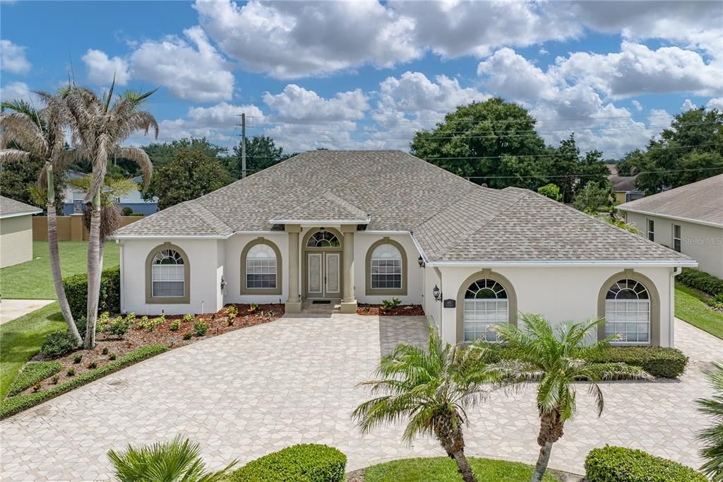 En Venta: $476,900 (3 camas, 2 baños, 2288 Pies cuadrados)