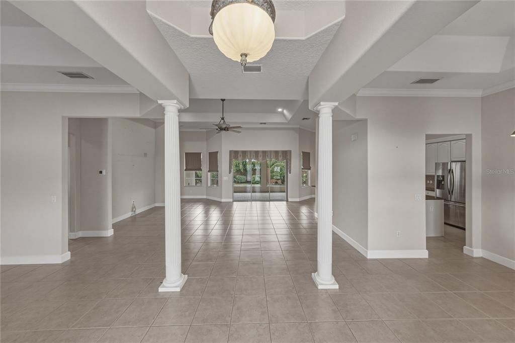 En Venta: $476,900 (3 camas, 2 baños, 2288 Pies cuadrados)