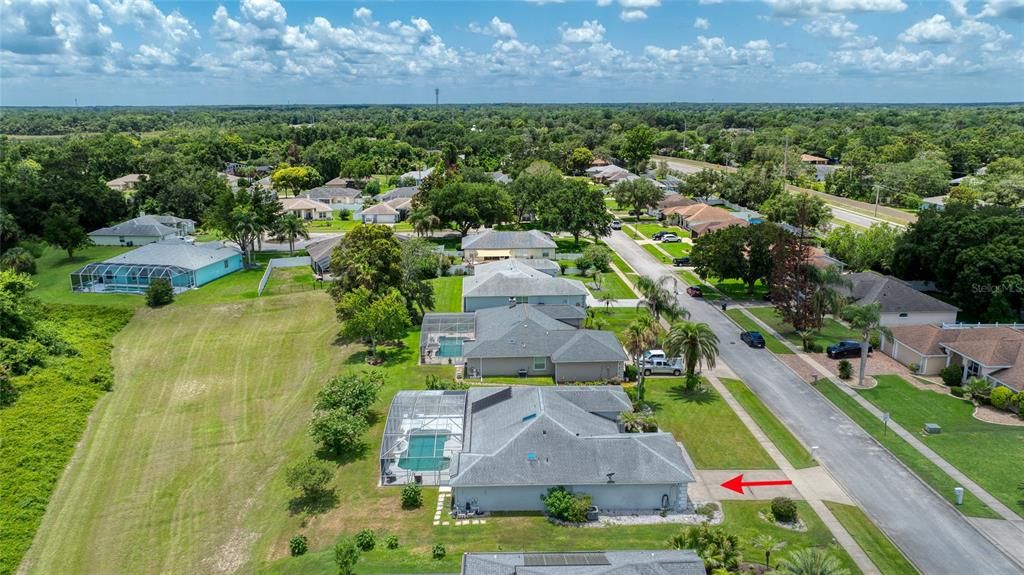 For Sale: $429,900 (3 beds, 2 baths, 1929 Square Feet)
