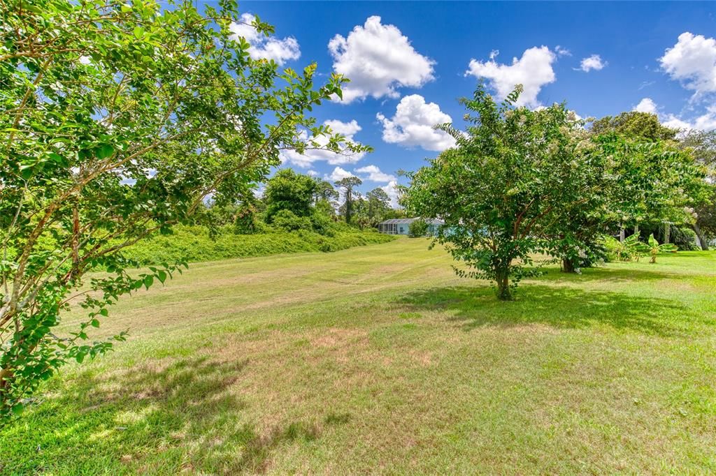 For Sale: $429,900 (3 beds, 2 baths, 1929 Square Feet)