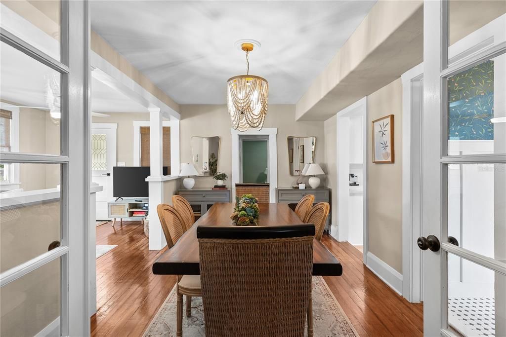 For Rent: $3,100 (2 beds, 2 baths, 1125 Square Feet)
