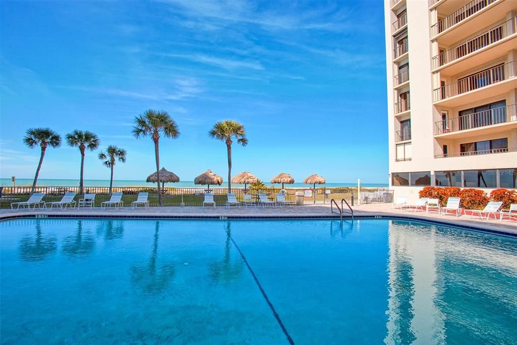 For Rent: $3,400 (2 beds, 2 baths, 1394 Square Feet)