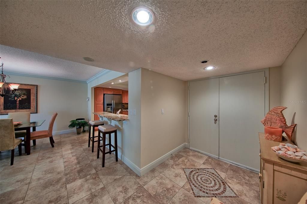 For Rent: $3,400 (2 beds, 2 baths, 1394 Square Feet)