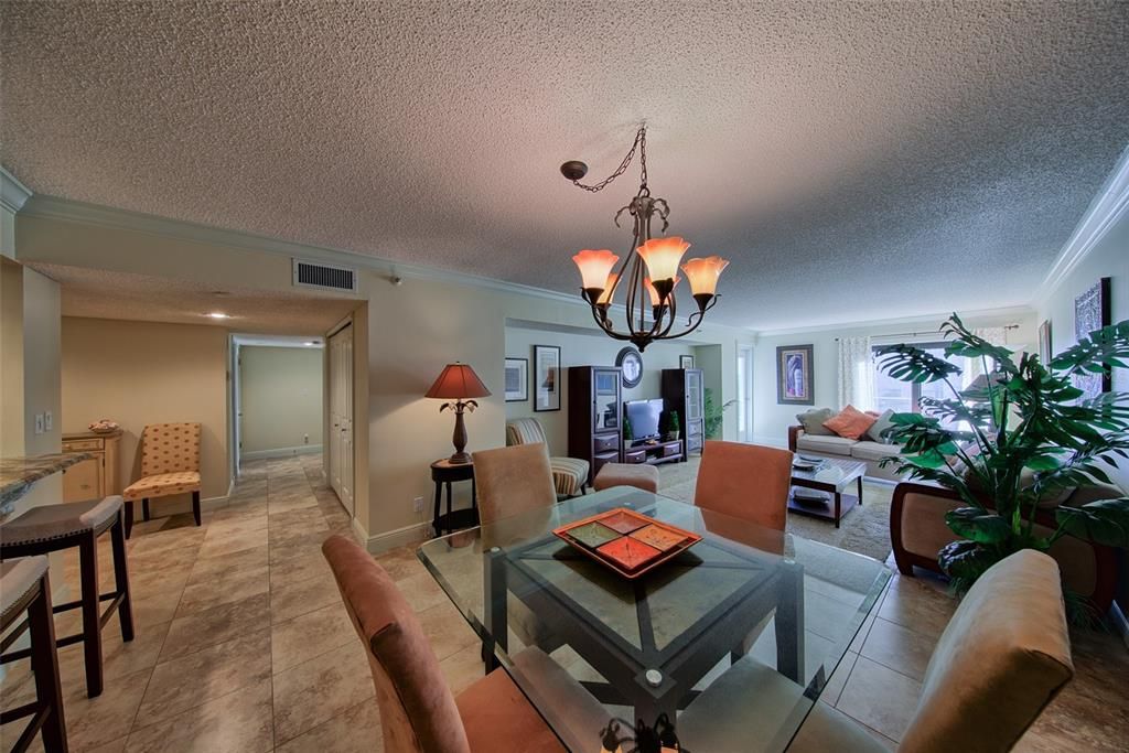 For Rent: $3,400 (2 beds, 2 baths, 1394 Square Feet)