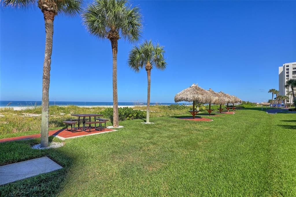 For Rent: $3,400 (2 beds, 2 baths, 1394 Square Feet)