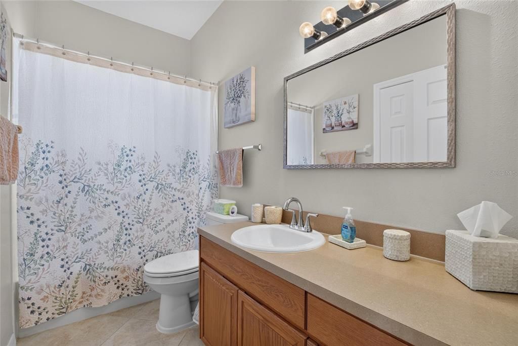 For Sale: $410,000 (4 beds, 2 baths, 2080 Square Feet)