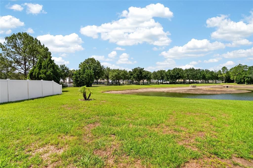 For Sale: $410,000 (4 beds, 2 baths, 2080 Square Feet)