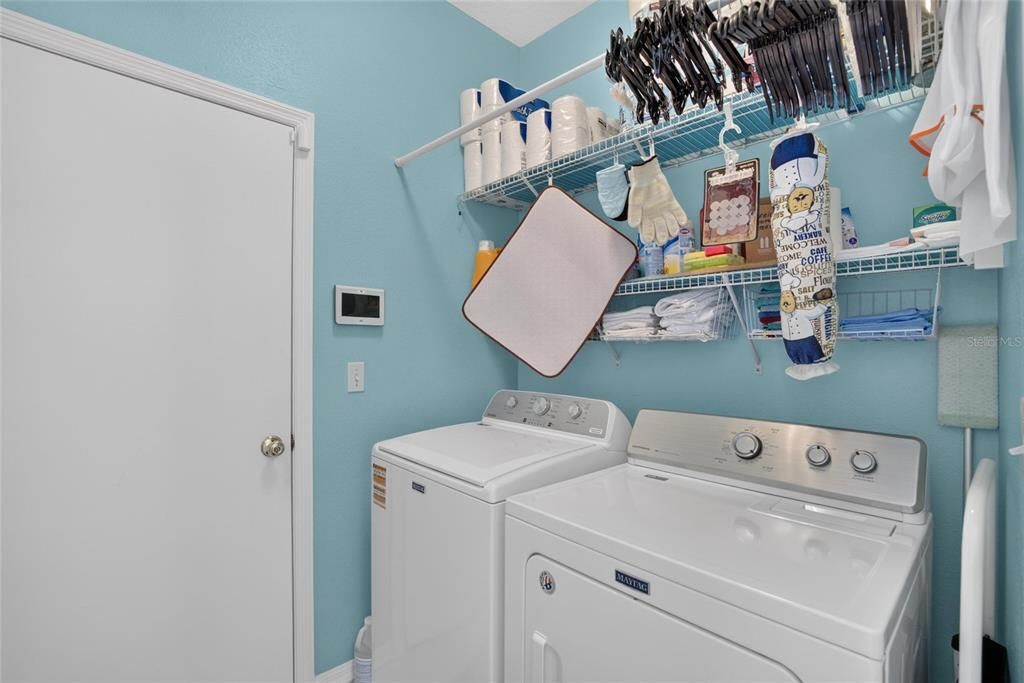 For Sale: $410,000 (4 beds, 2 baths, 2080 Square Feet)