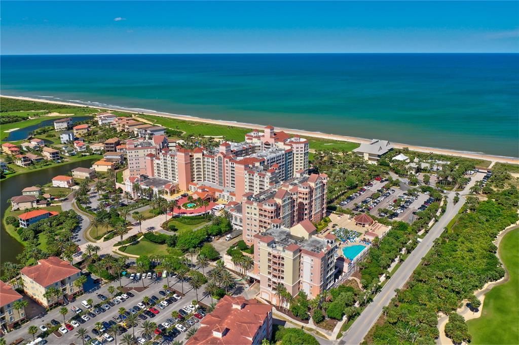 For Sale: $320,000 (1 beds, 1 baths, 678 Square Feet)