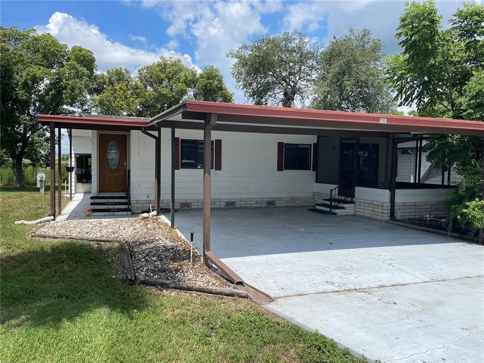 En Venta: $124,900 (2 camas, 2 baños, 1032 Pies cuadrados)