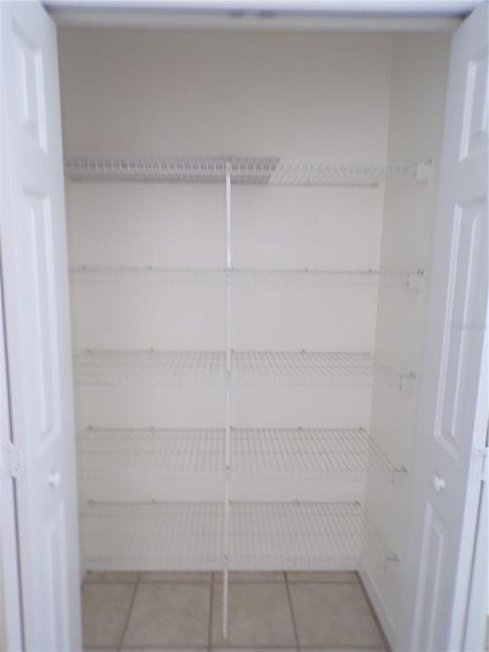 В аренду: $1,900 (3 спален, 2 ванн, 1615 Квадратных фут)