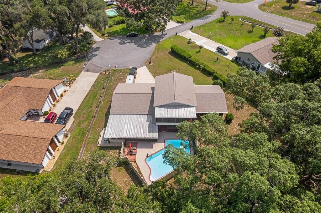 For Sale: $459,000 (4 beds, 2 baths, 2011 Square Feet)