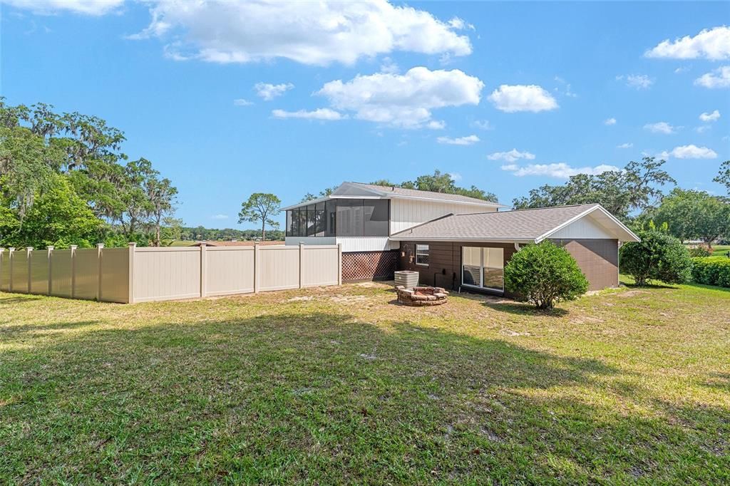 For Sale: $459,000 (4 beds, 2 baths, 2011 Square Feet)