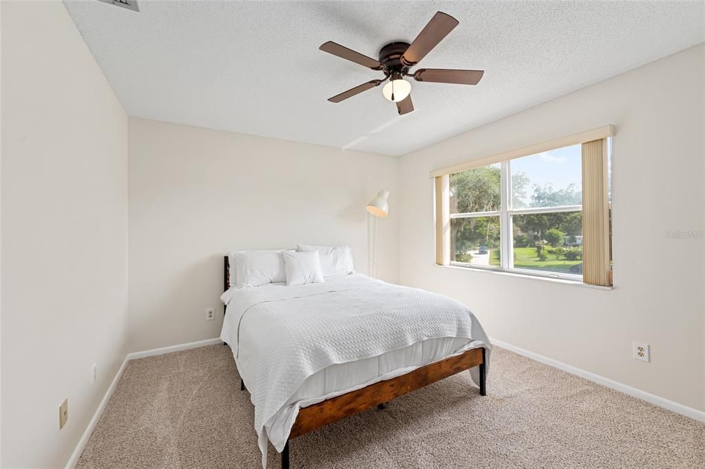 For Sale: $459,000 (4 beds, 2 baths, 2011 Square Feet)