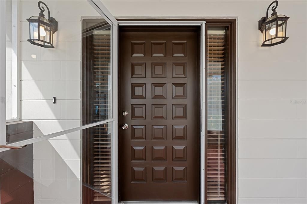 For Sale: $459,000 (4 beds, 2 baths, 2011 Square Feet)