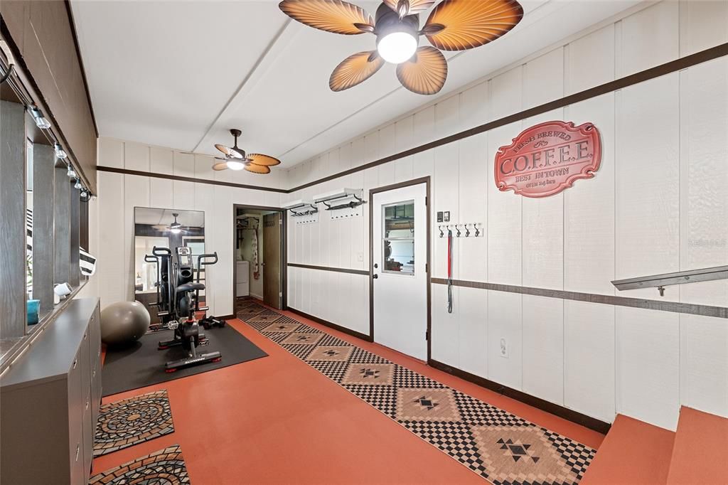 For Sale: $459,000 (4 beds, 2 baths, 2011 Square Feet)