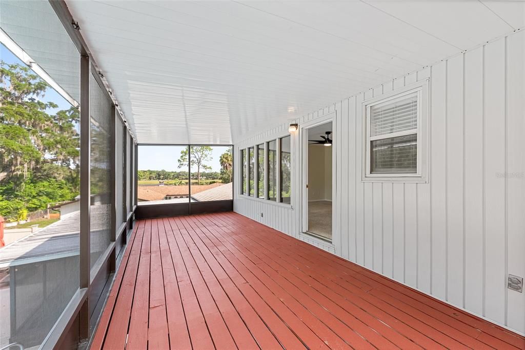For Sale: $459,000 (4 beds, 2 baths, 2011 Square Feet)