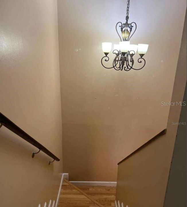 На продажу: $245,000 (3 спален, 2 ванн, 1341 Квадратных фут)