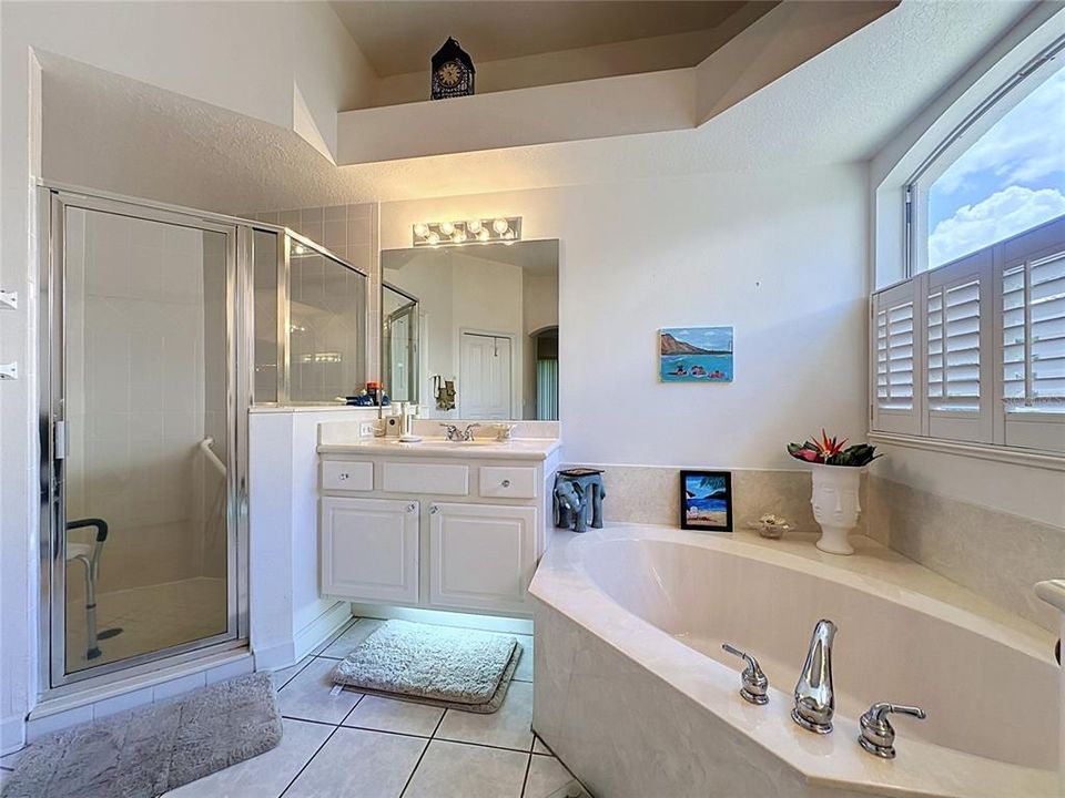 For Sale: $469,000 (3 beds, 2 baths, 2147 Square Feet)