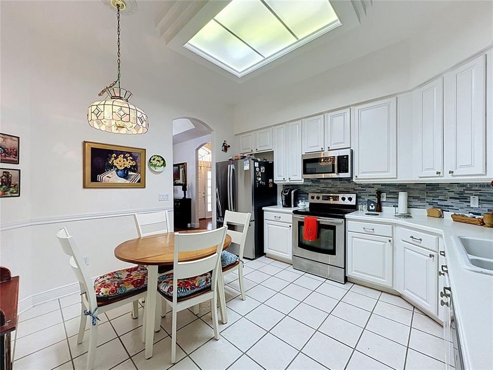 For Sale: $469,000 (3 beds, 2 baths, 2147 Square Feet)