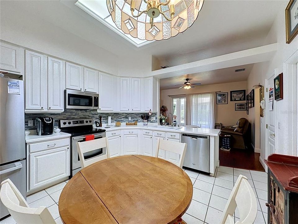 For Sale: $469,000 (3 beds, 2 baths, 2147 Square Feet)