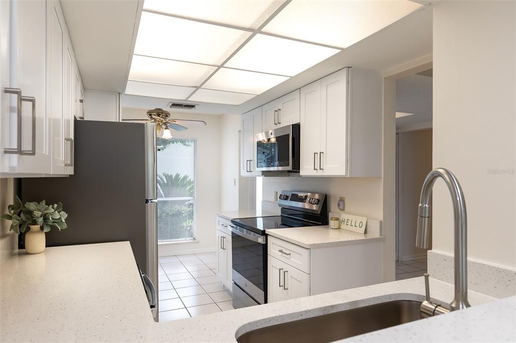 For Sale: $239,900 (3 beds, 2 baths, 1484 Square Feet)