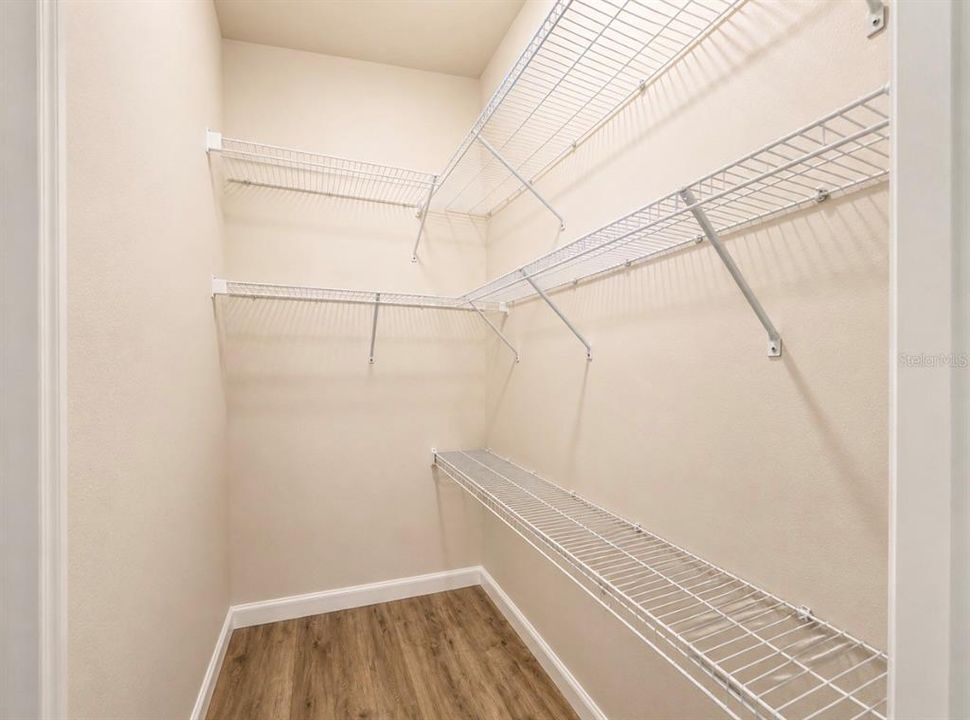 For Sale: $334,000 (3 beds, 2 baths, 1182 Square Feet)