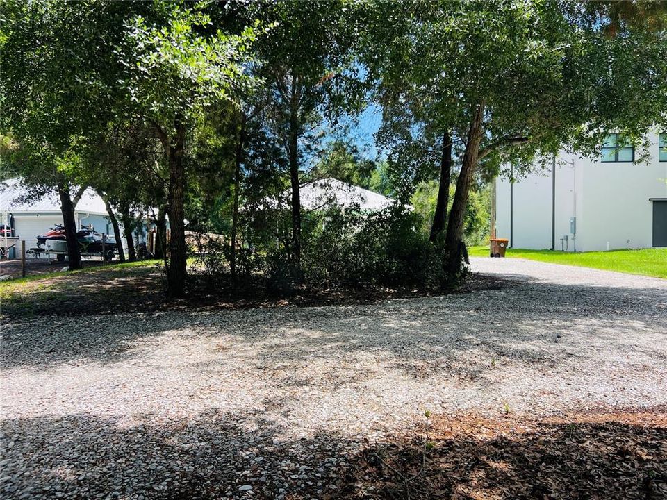 For Sale: $334,000 (3 beds, 2 baths, 1182 Square Feet)