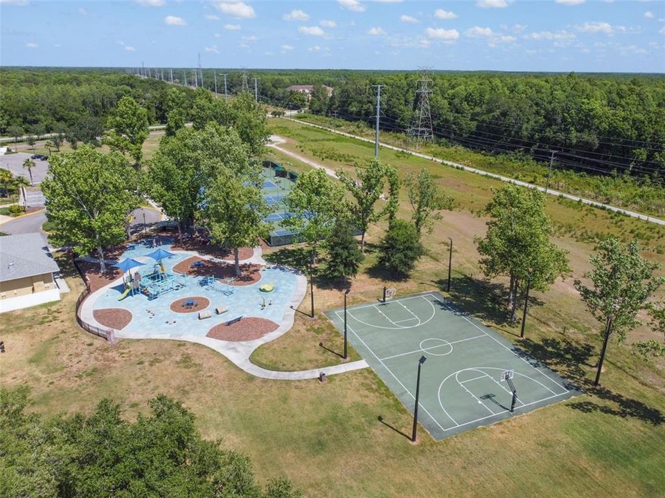 For Sale: $229,900 (2 beds, 2 baths, 1020 Square Feet)