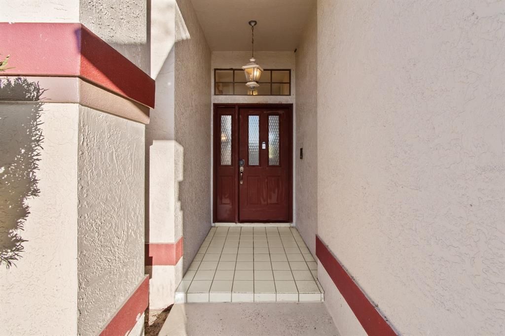 For Rent: $3,695 (3 beds, 2 baths, 1903 Square Feet)