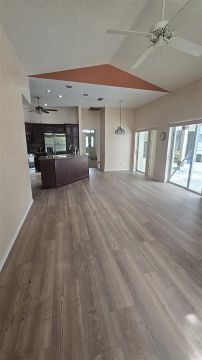 For Rent: $3,695 (3 beds, 2 baths, 1903 Square Feet)