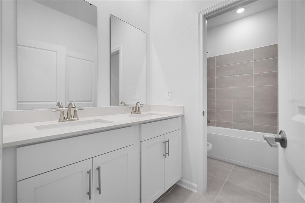 For Rent: $2,650 (4 beds, 3 baths, 2199 Square Feet)