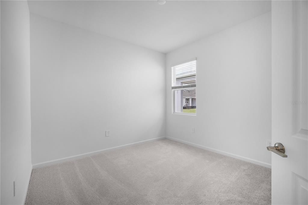 For Rent: $2,650 (4 beds, 3 baths, 2199 Square Feet)