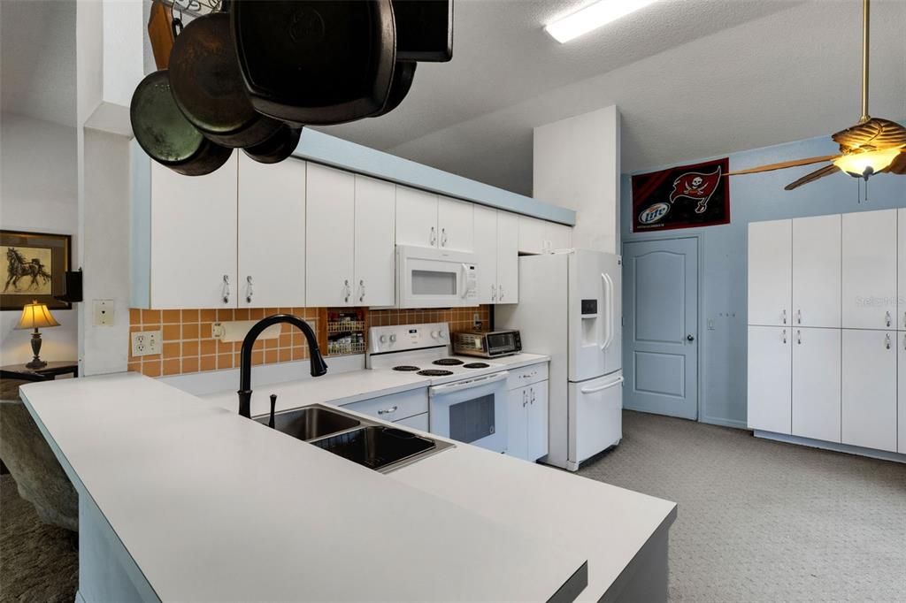 En Venta: $343,000 (3 camas, 2 baños, 1439 Pies cuadrados)