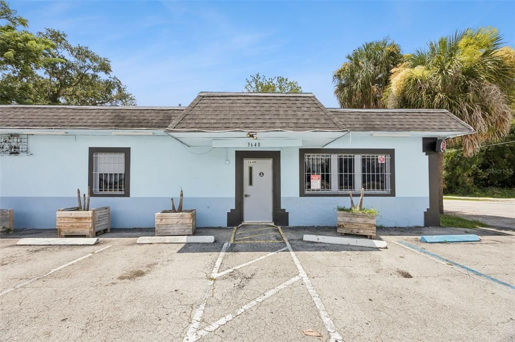 For Sale: $725,000 (0 beds, 0 baths, 2057 Square Feet)