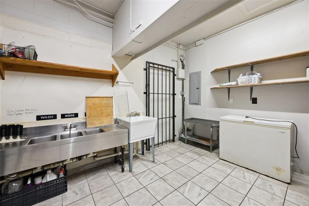 For Sale: $725,000 (0 beds, 0 baths, 2057 Square Feet)