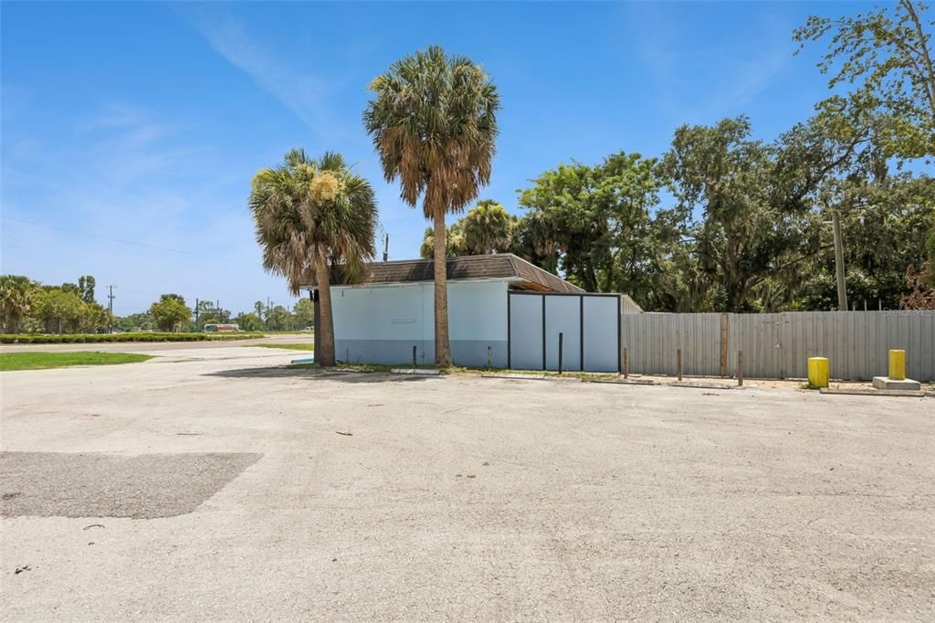 For Sale: $725,000 (0 beds, 0 baths, 2057 Square Feet)