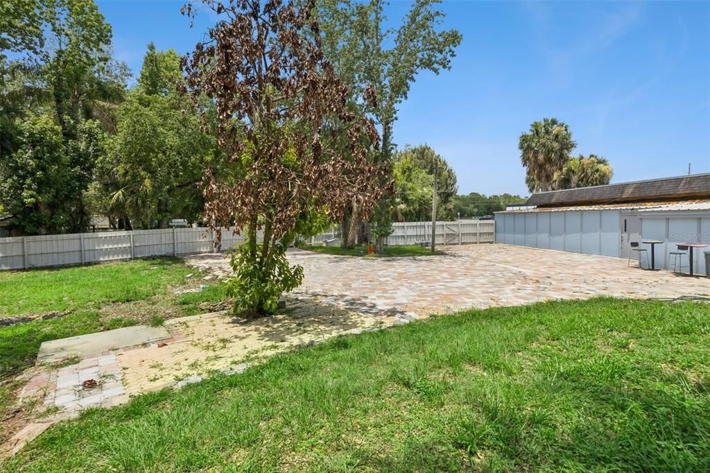 For Sale: $725,000 (0 beds, 0 baths, 2057 Square Feet)