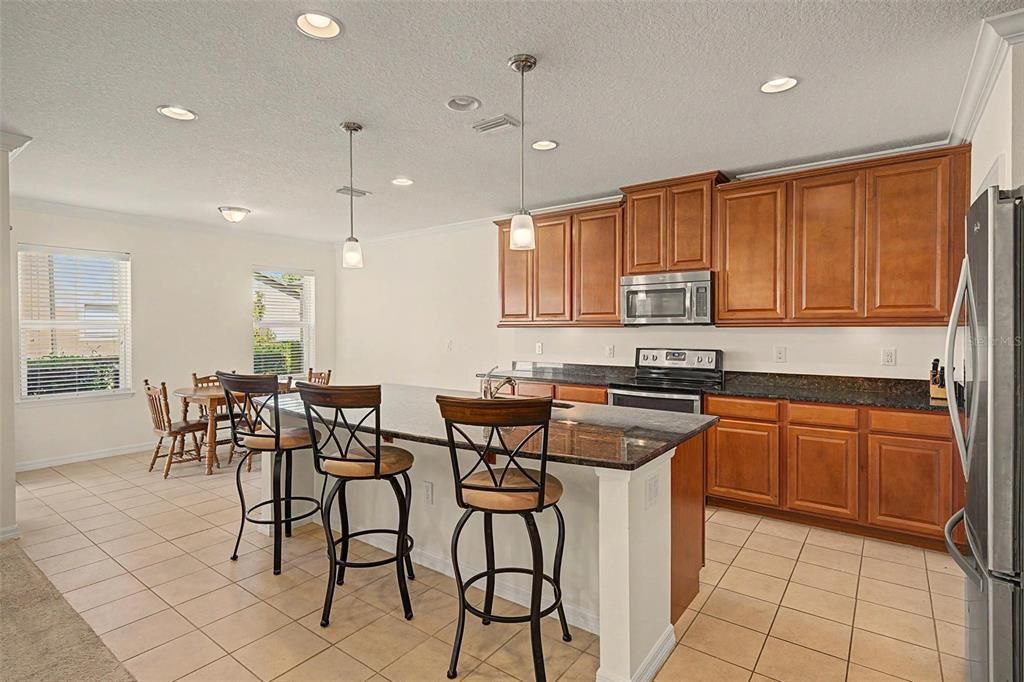 For Sale: $475,000 (4 beds, 2 baths, 2254 Square Feet)