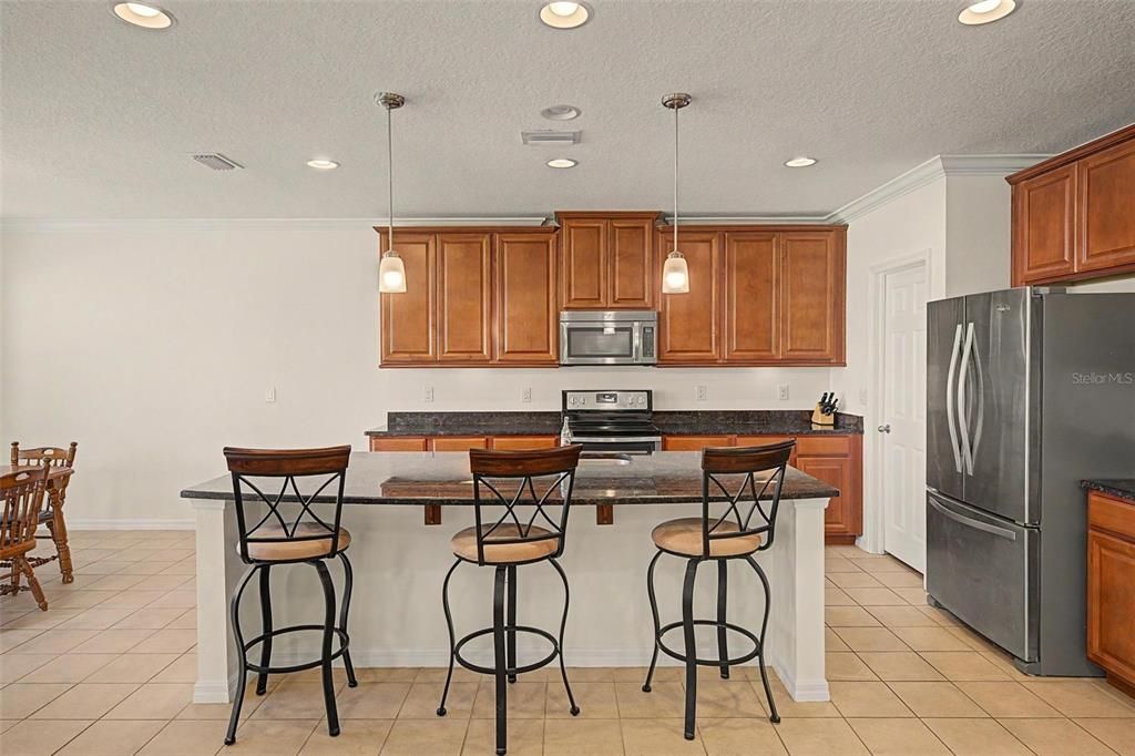 For Sale: $475,000 (4 beds, 2 baths, 2254 Square Feet)