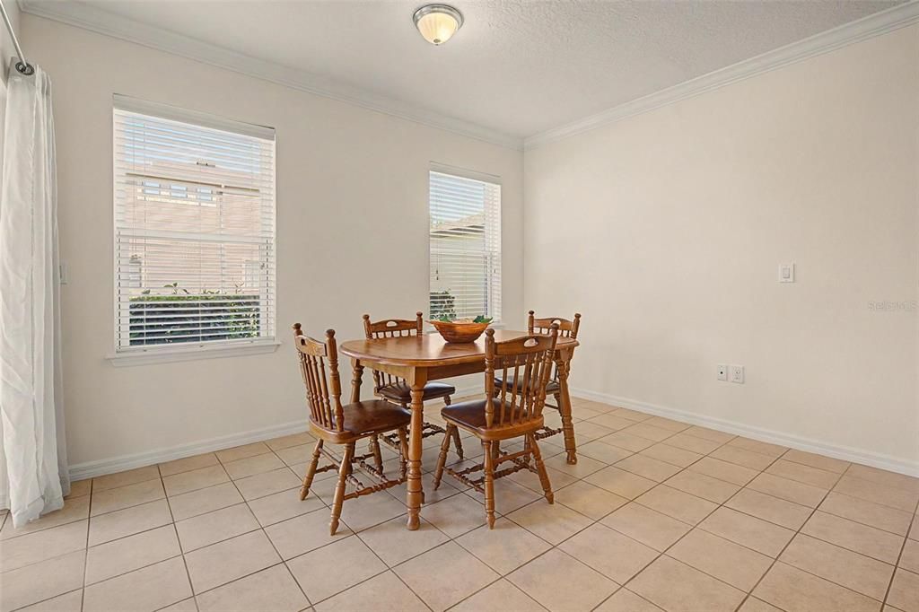For Sale: $475,000 (4 beds, 2 baths, 2254 Square Feet)