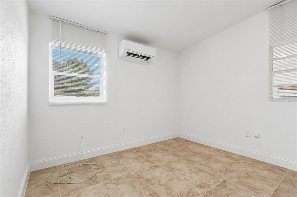 En Venta: $259,000 (3 camas, 2 baños, 846 Pies cuadrados)