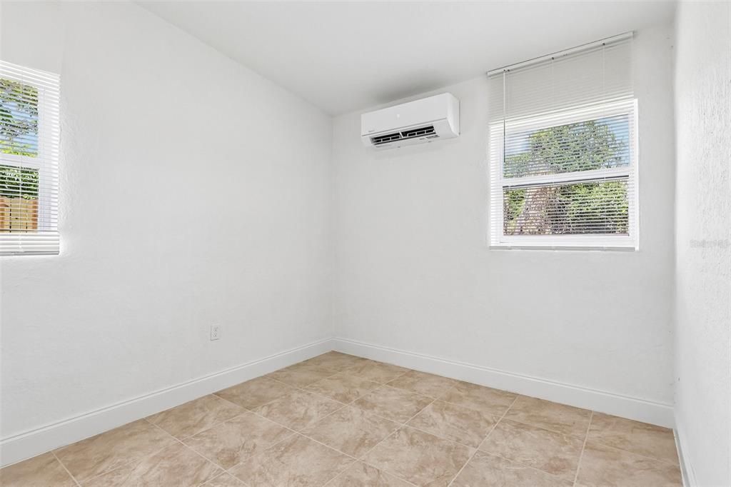 En Venta: $259,000 (3 camas, 2 baños, 846 Pies cuadrados)
