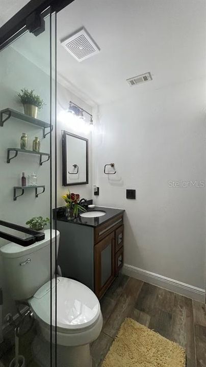 На продажу: $299,000 (2 спален, 2 ванн, 1110 Квадратных фут)